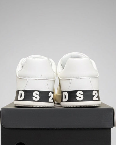 DS2 Sneakers Street