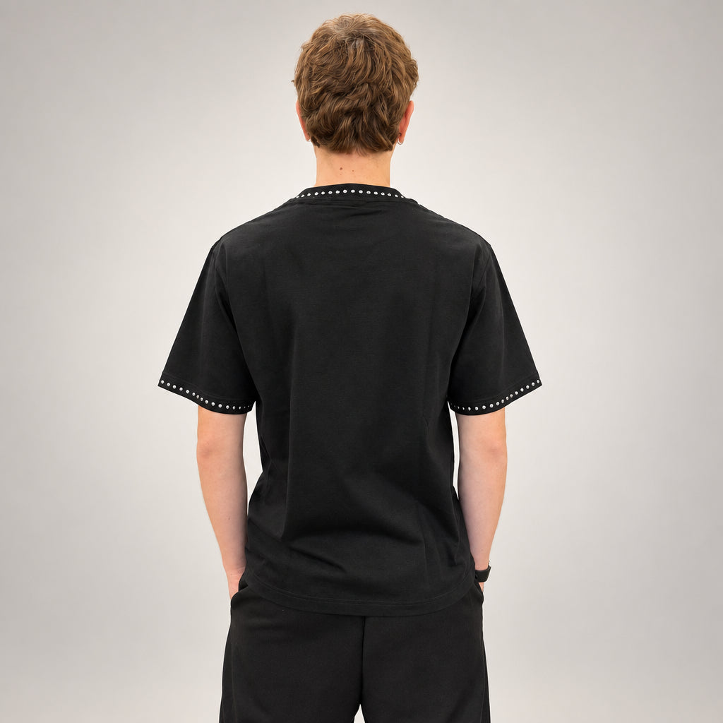 T-Shirt Borchiata