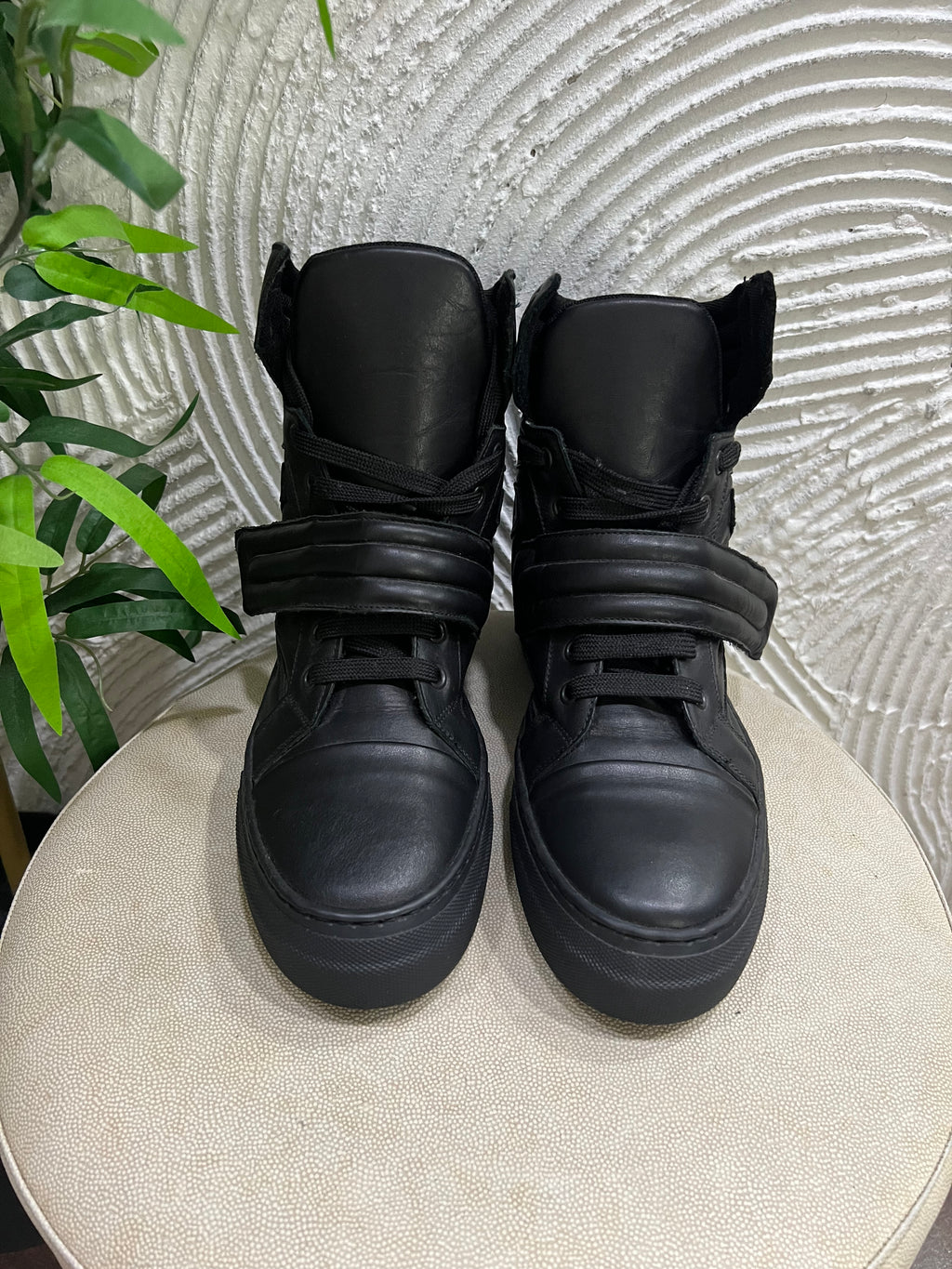 Sneakers mod.Given*hy ESCLUSIVA KSlab