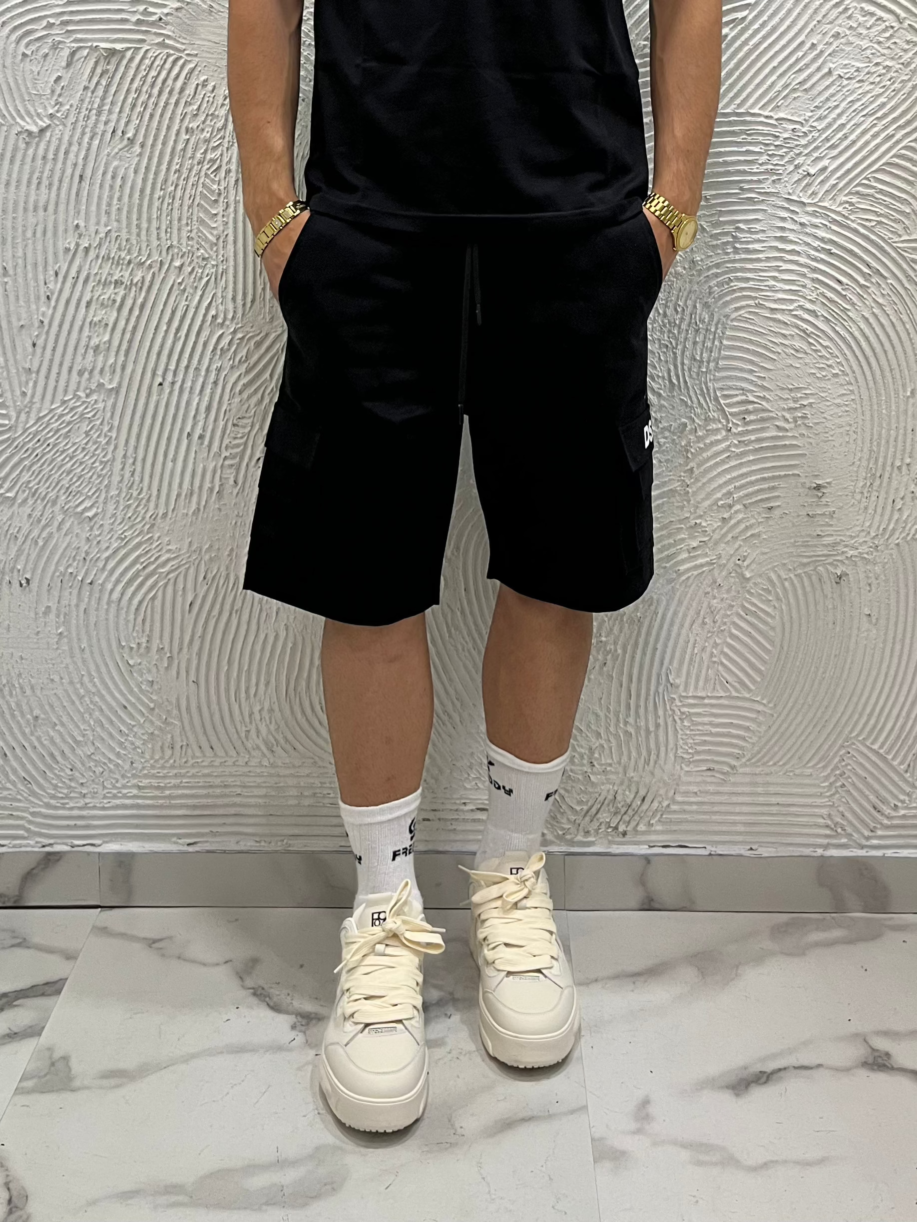 Bermuda CARGO-267 DS2