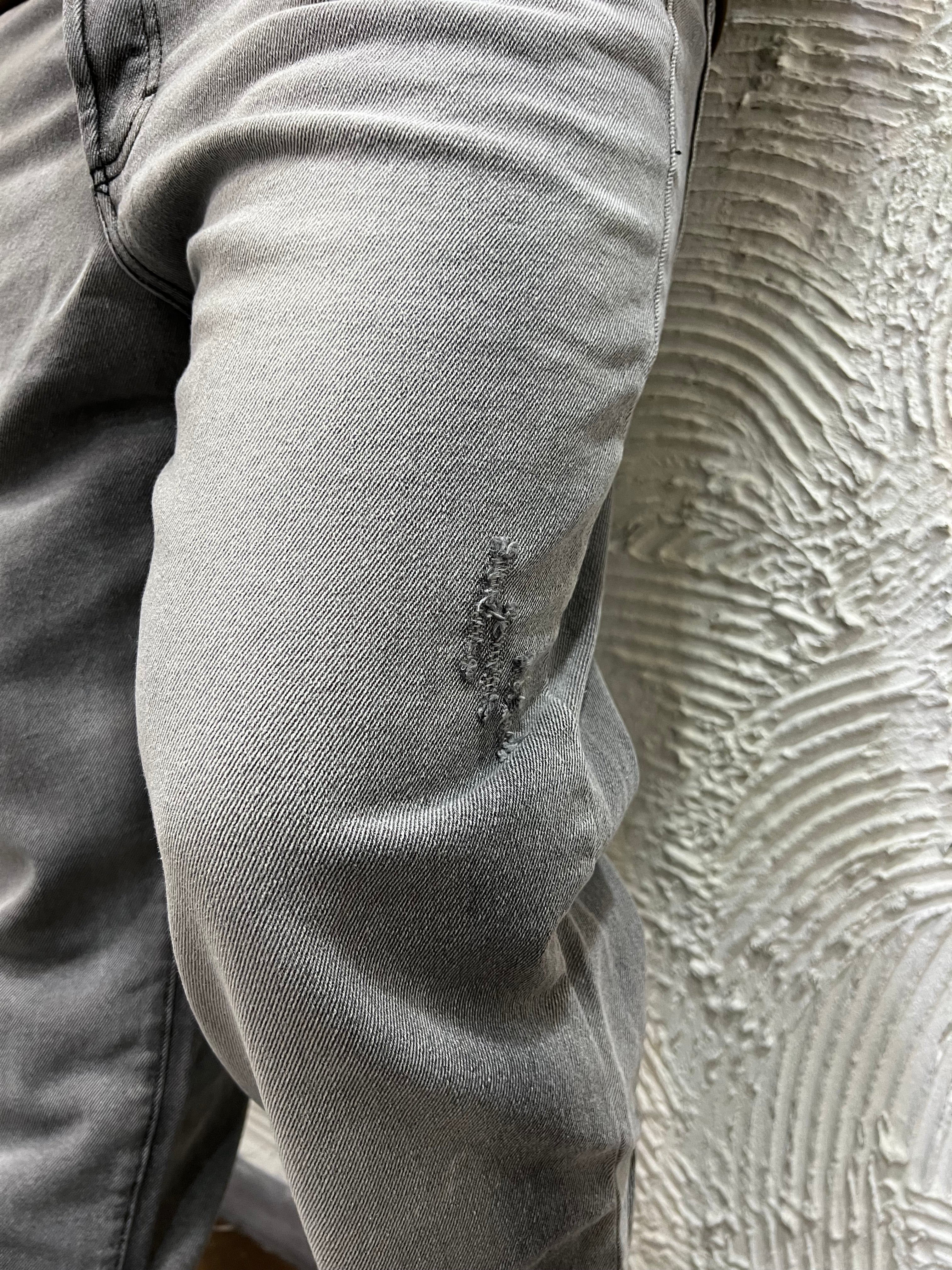 JEANS LOOSE FIT GREY