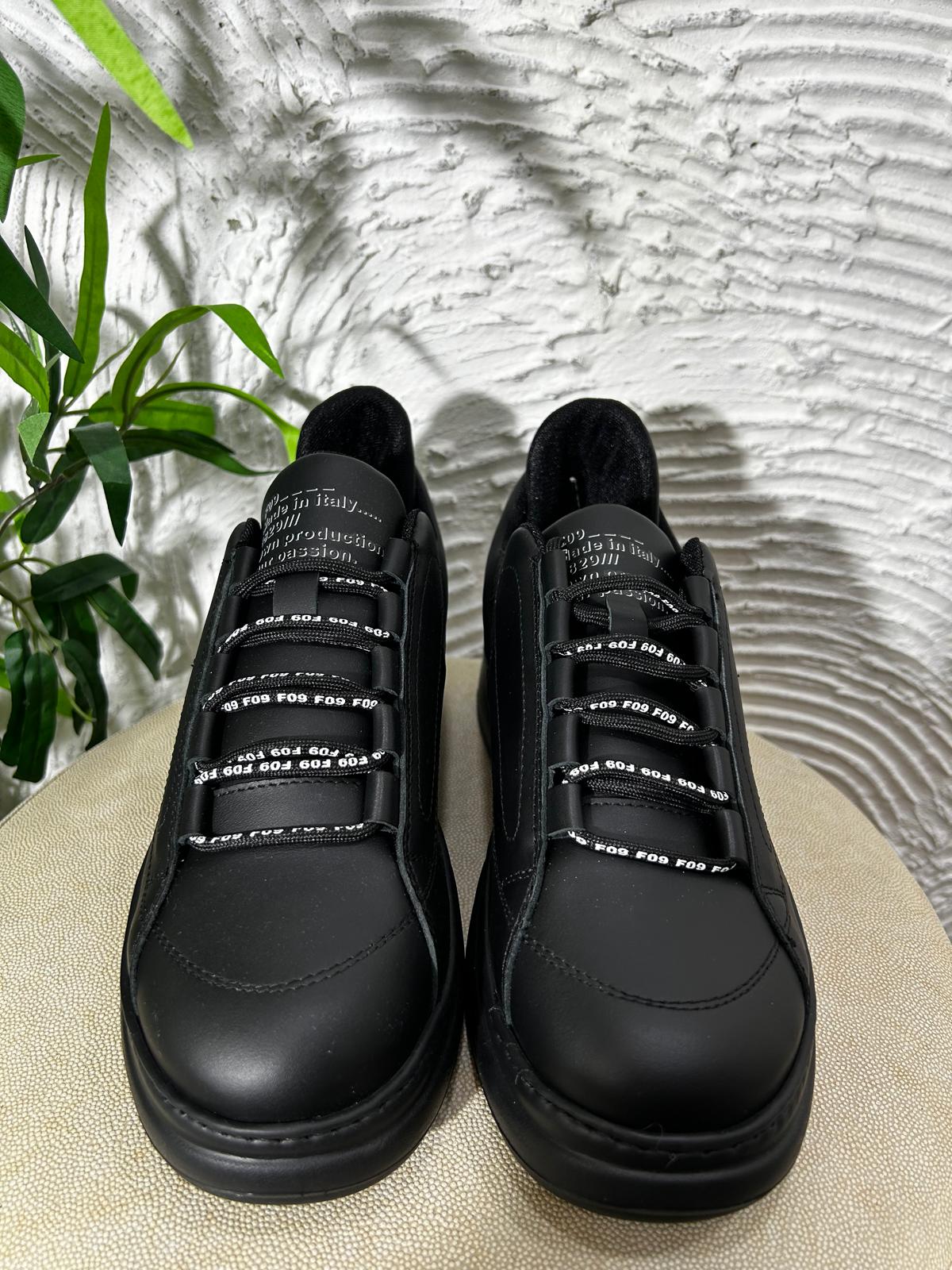 Sneakers F09 MOD. darkò