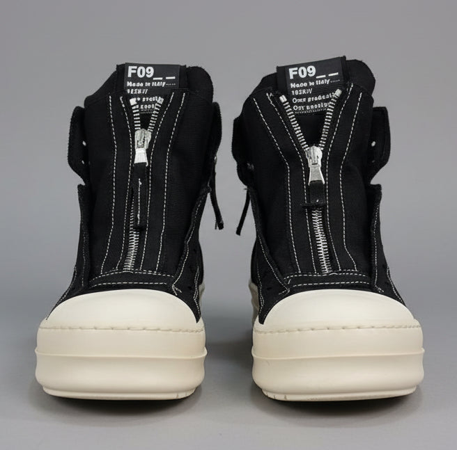 Sneakers F09 Mod. Cin*ia Ara*a in Canvas
