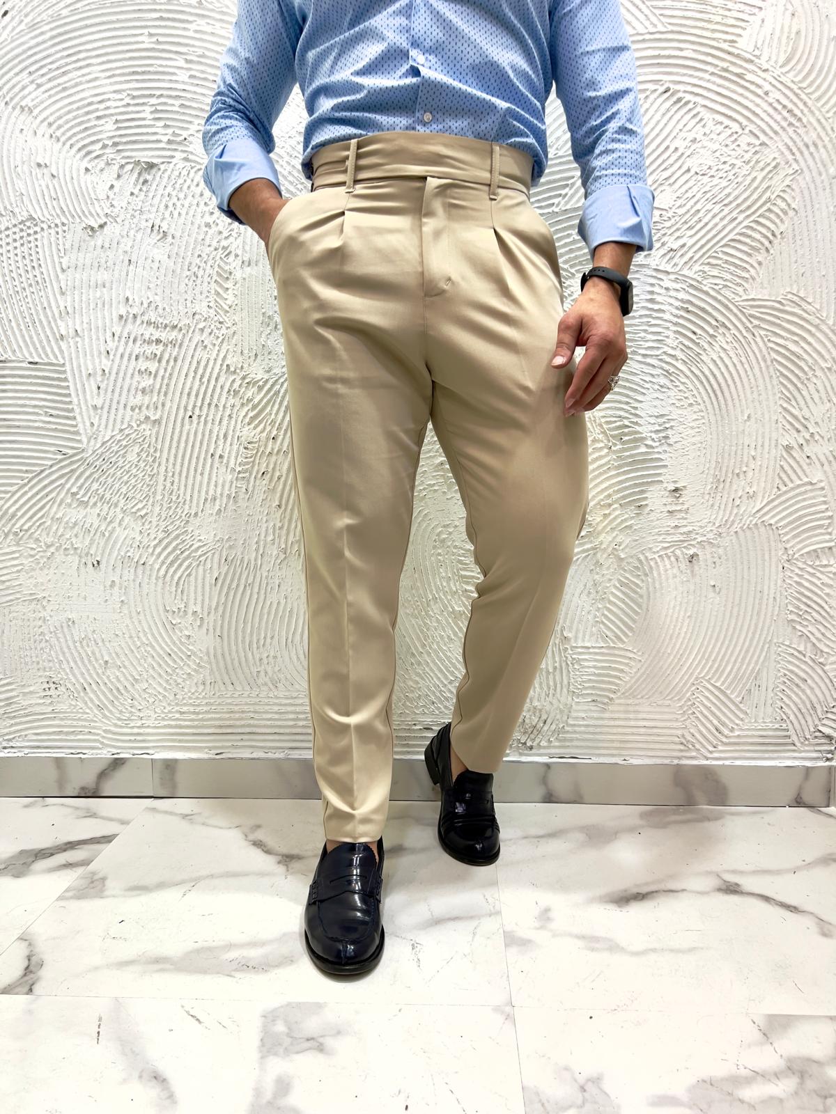 Pantalone biforcato