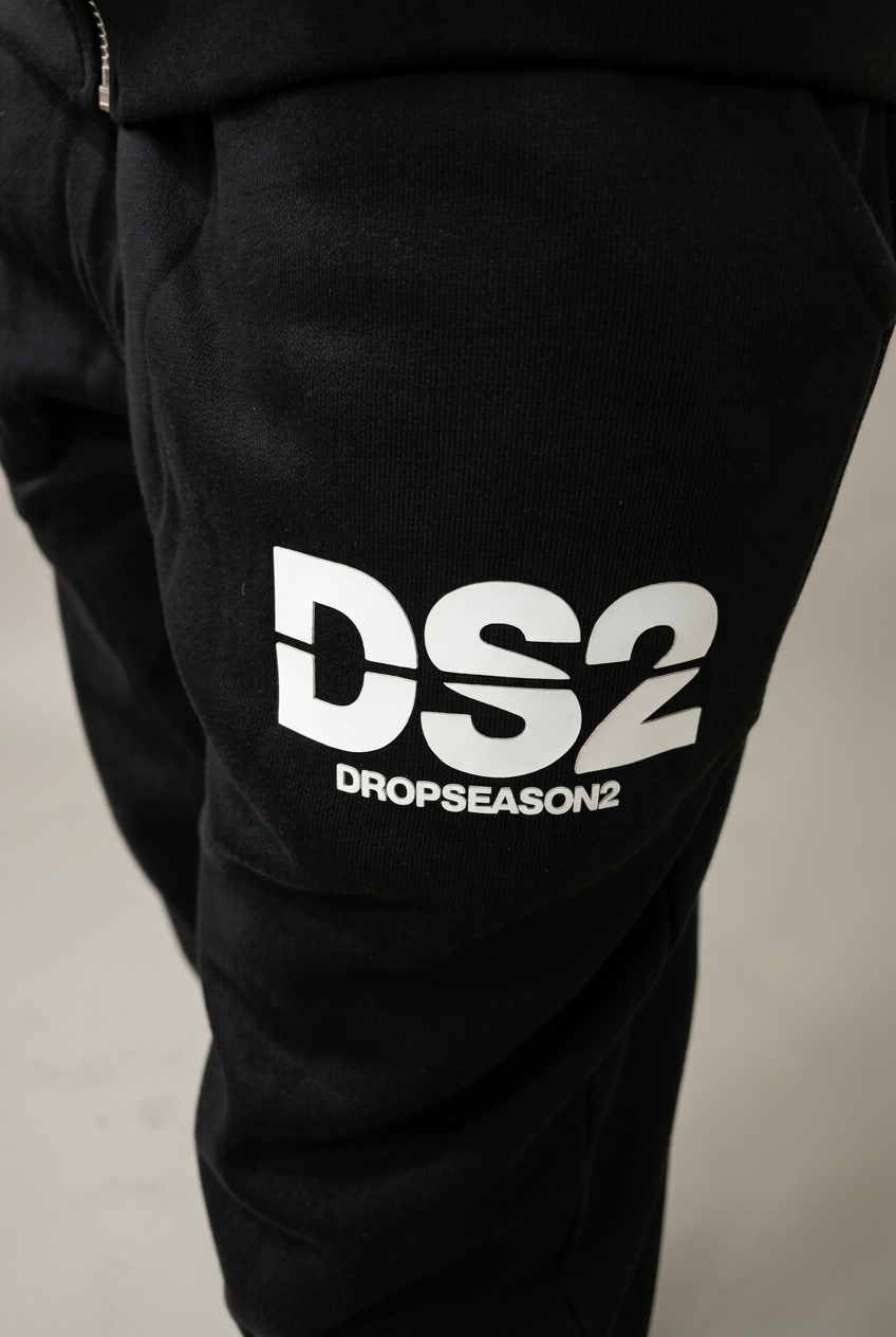 TUTA DS2 LOGO GOMMATO