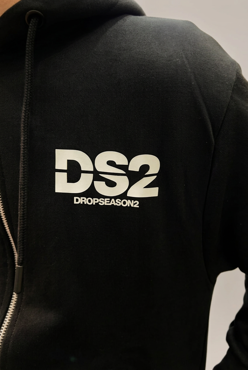 TUTA DS2 LOGO GOMMATO