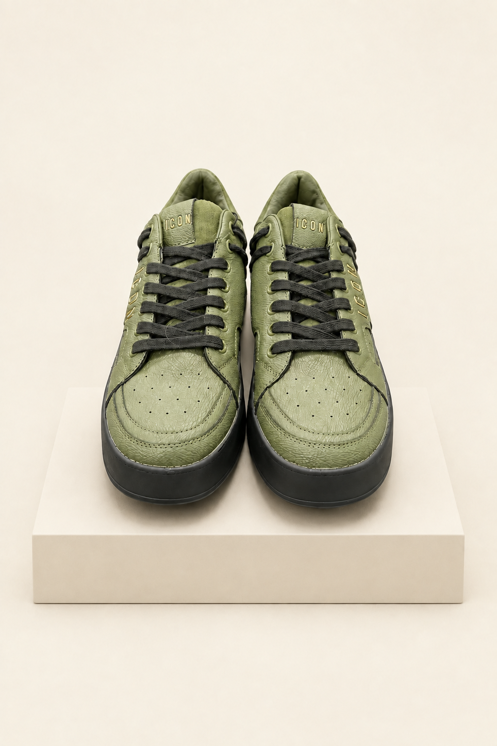Sneakers ICON IC0387SU
